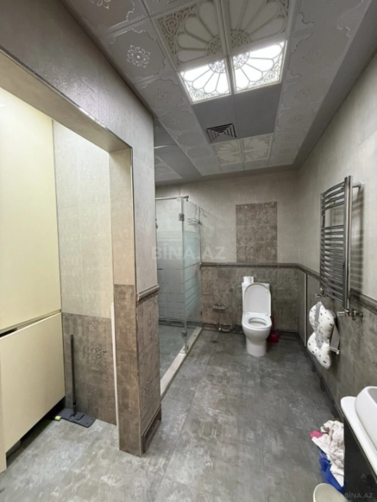 Satılır 3 otaqlı mənzil 160 m²