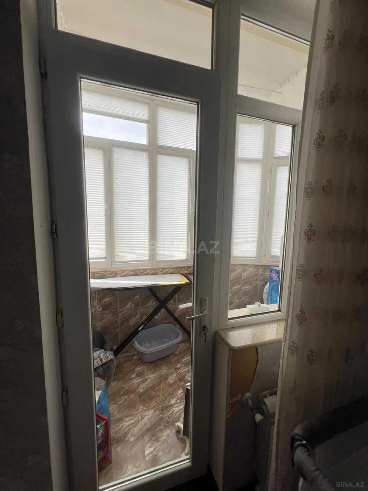 Satılır 3 otaqlı mənzil 160 m²