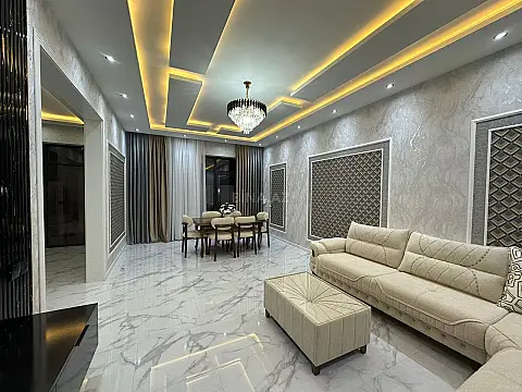 Satılır 4 otaqlı həyət evi 150 m²