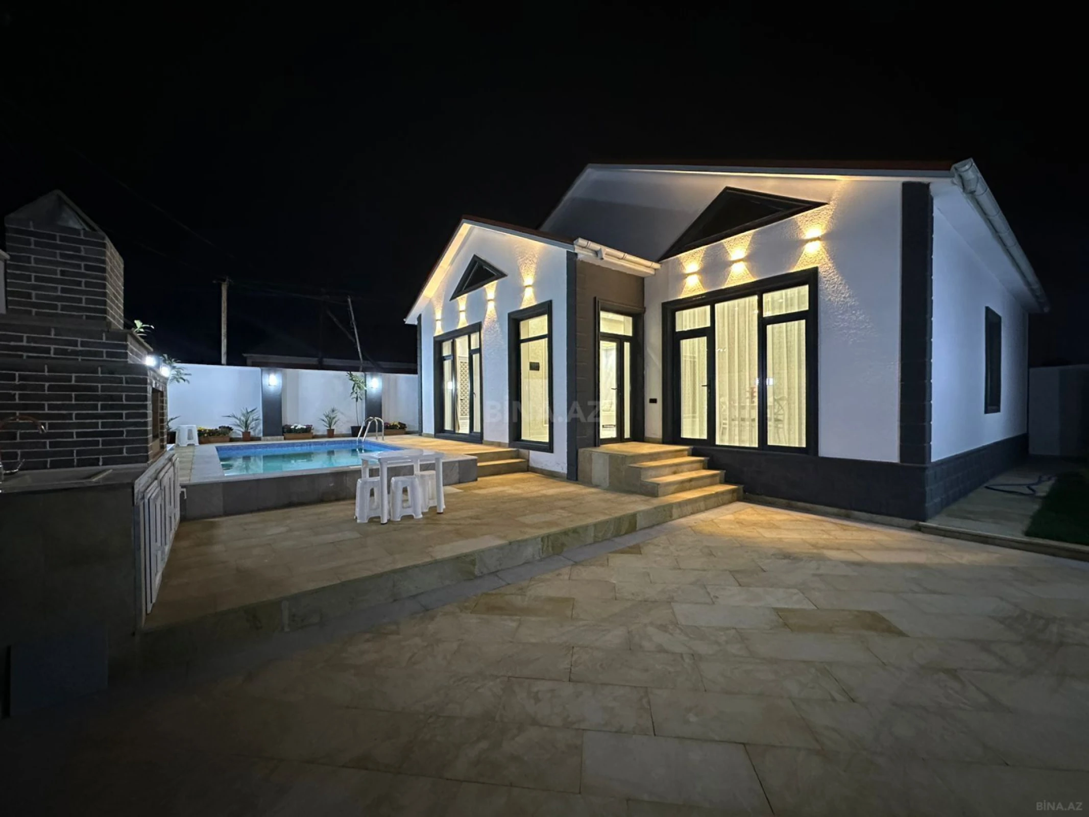 Satılır 4 otaqlı həyət evi 150 m²