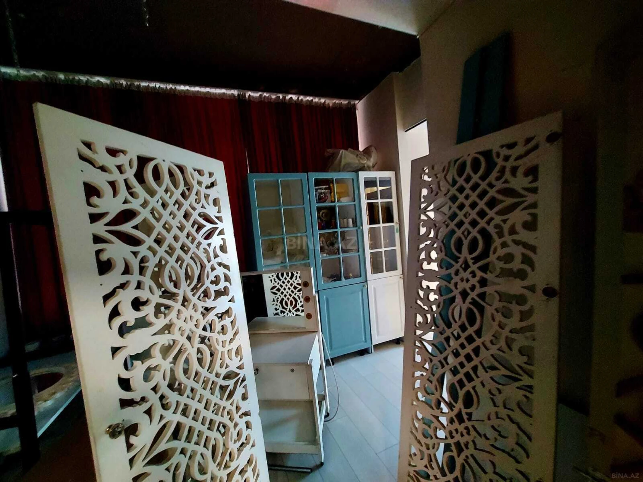 Satılır 4 otaqlı mənzil 226 m²