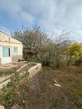 Satılır torpaq sahəsi 12 m²