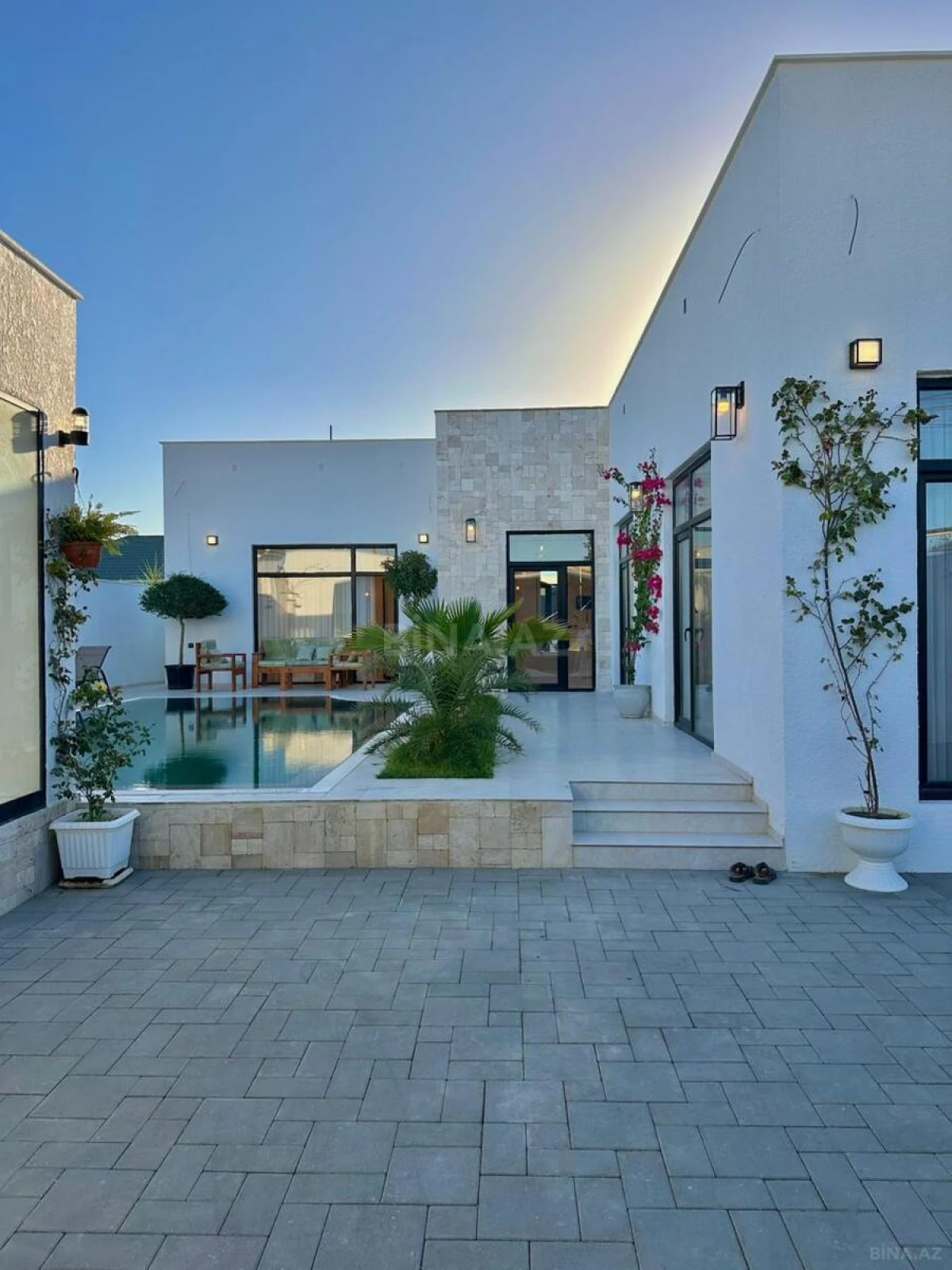 Satılır 4 otaqlı həyət evi 170 m²