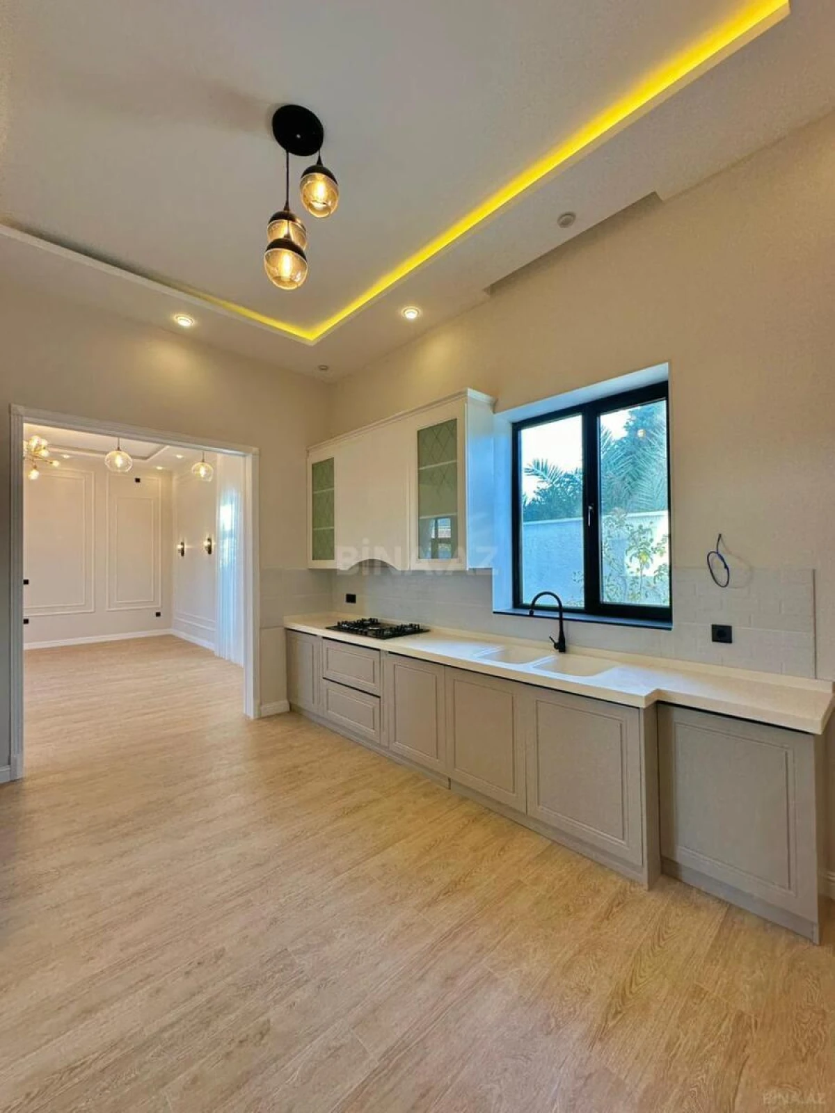 Satılır 4 otaqlı həyət evi 170 m²