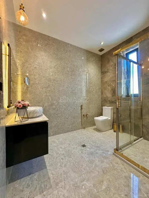 Satılır 4 otaqlı həyət evi 170 m²