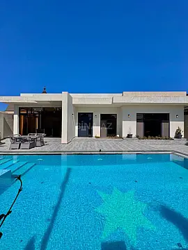 Satılır 4 otaqlı həyət evi 220 m²