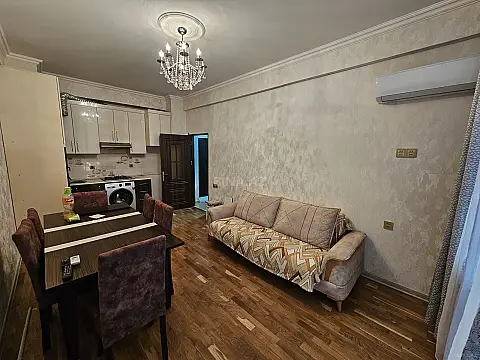 Satılır 2 otaqlı mənzil 48 m²
