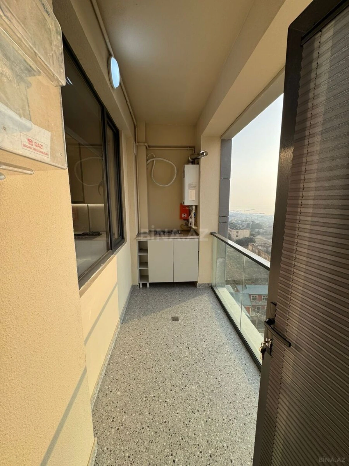 Satılır 3 otaqlı mənzil 110 m²