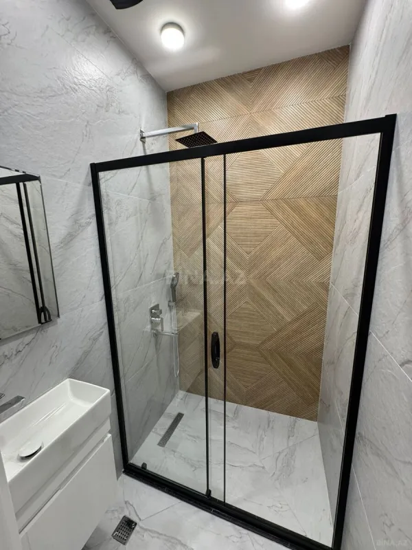 Satılır 3 otaqlı mənzil 110 m²