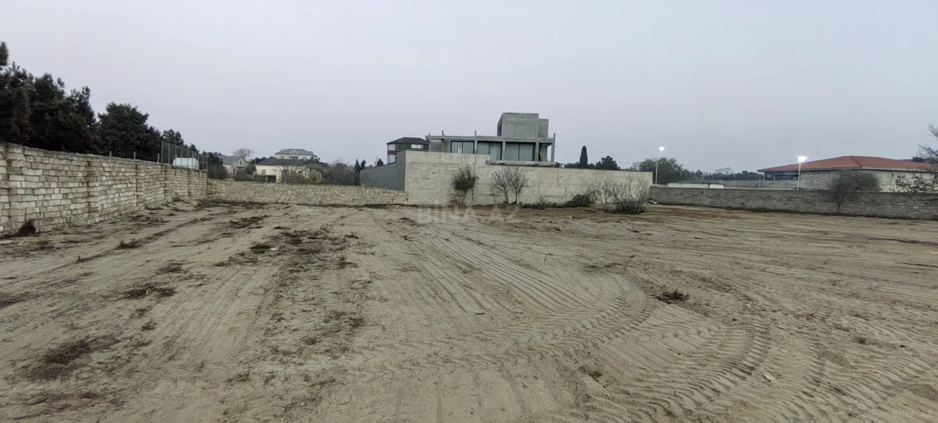 Satılır 5 otaqlı həyət evi 208 m²