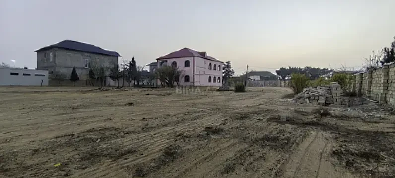 Satılır 5 otaqlı həyət evi 208 m²