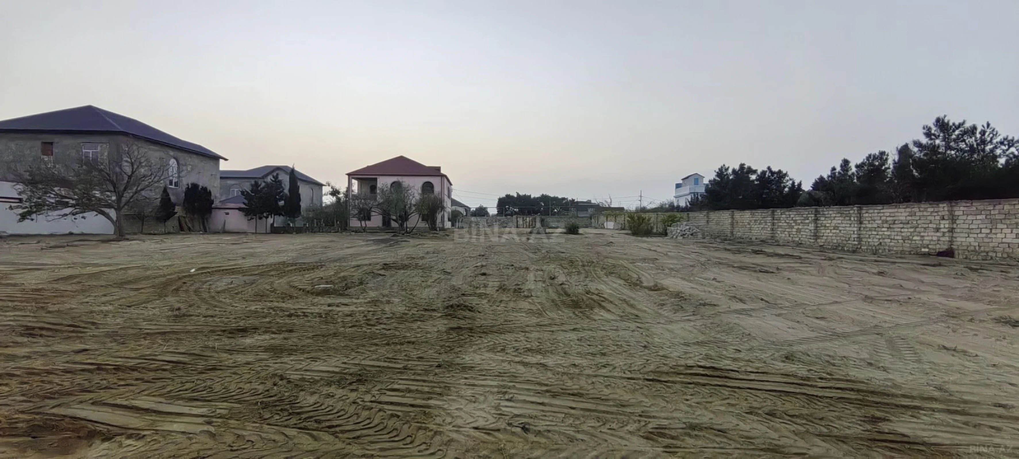 Satılır 5 otaqlı həyət evi 208 m²
