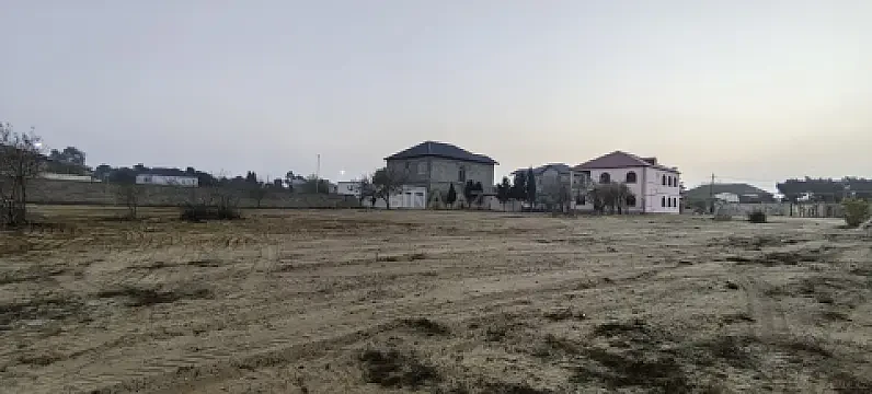 Satılır 5 otaqlı həyət evi 208 m²