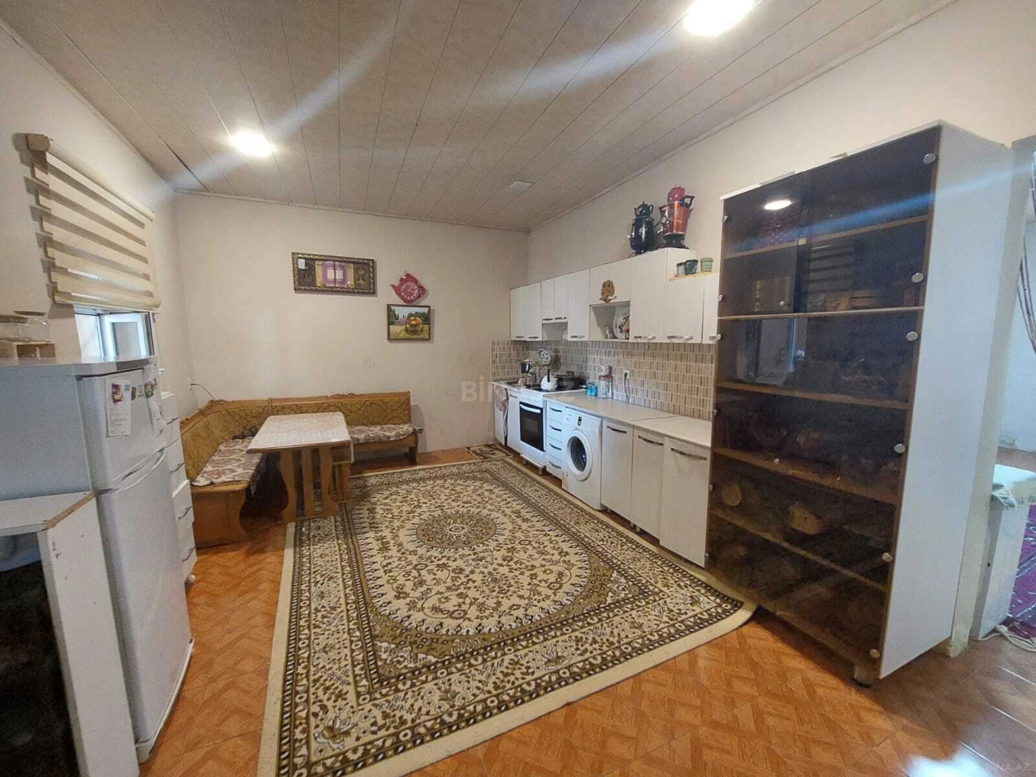 Satılır 4 otaqlı həyət evi 160 m²