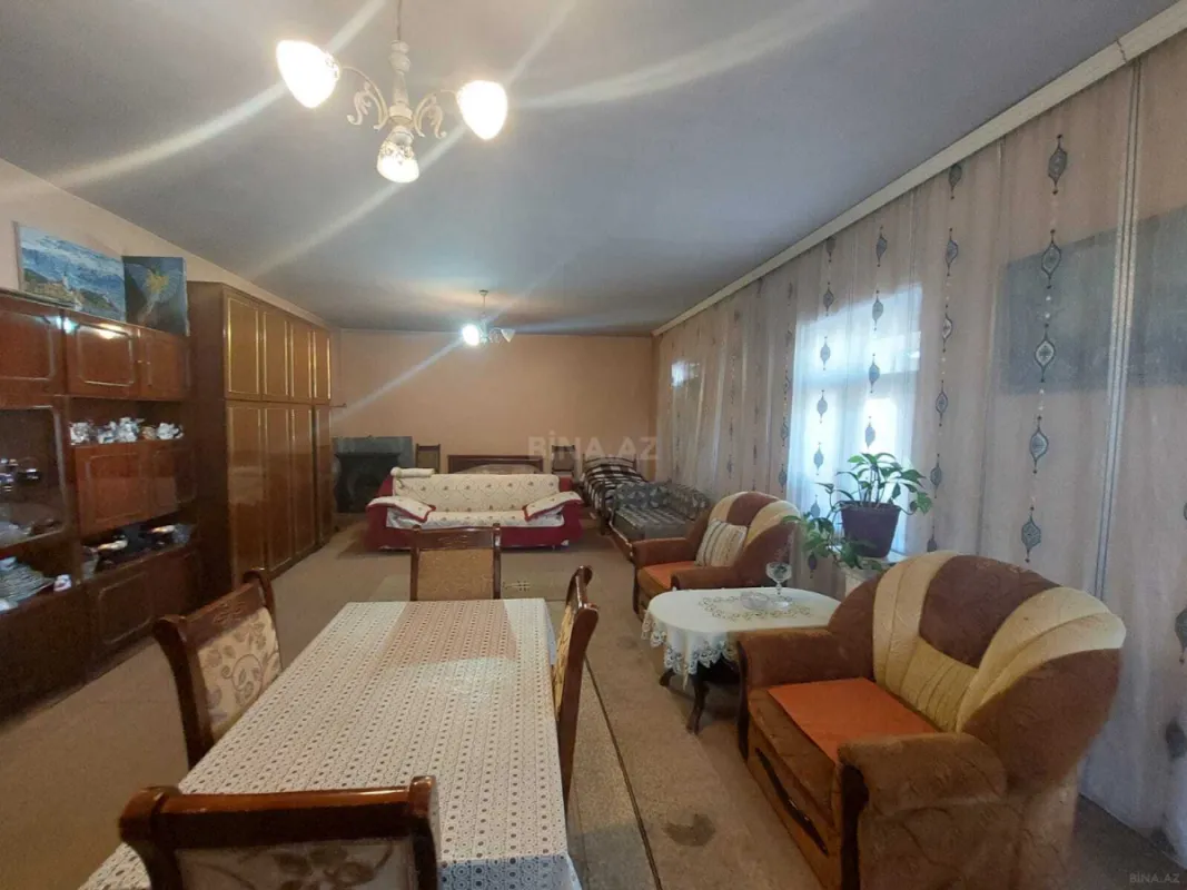 Satılır 4 otaqlı həyət evi 160 m²