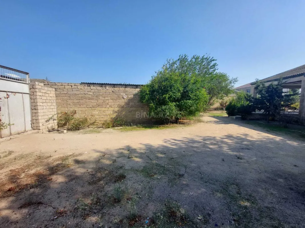 Satılır 4 otaqlı həyət evi 160 m²