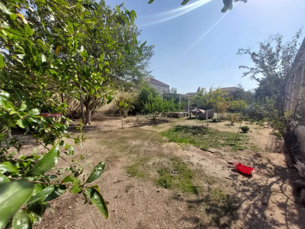 Satılır 4 otaqlı həyət evi 160 m²