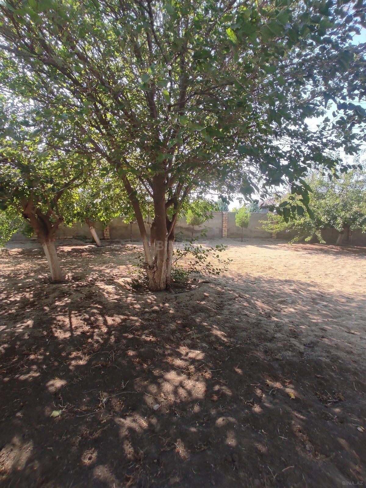 Satılır torpaq sahəsi 4 m²