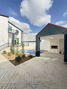 Satılır 5 otaqlı həyət evi 170 m²