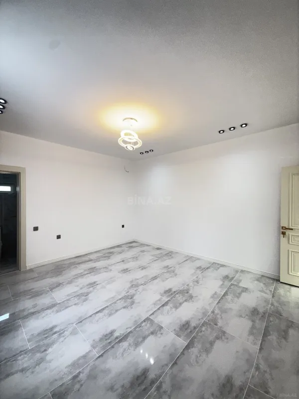 Satılır 5 otaqlı həyət evi 170 m²