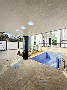 Satılır 5 otaqlı həyət evi 170 m²