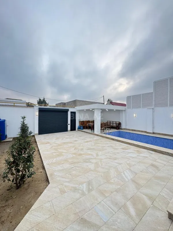 Satılır 4 otaqlı həyət evi 150 m²