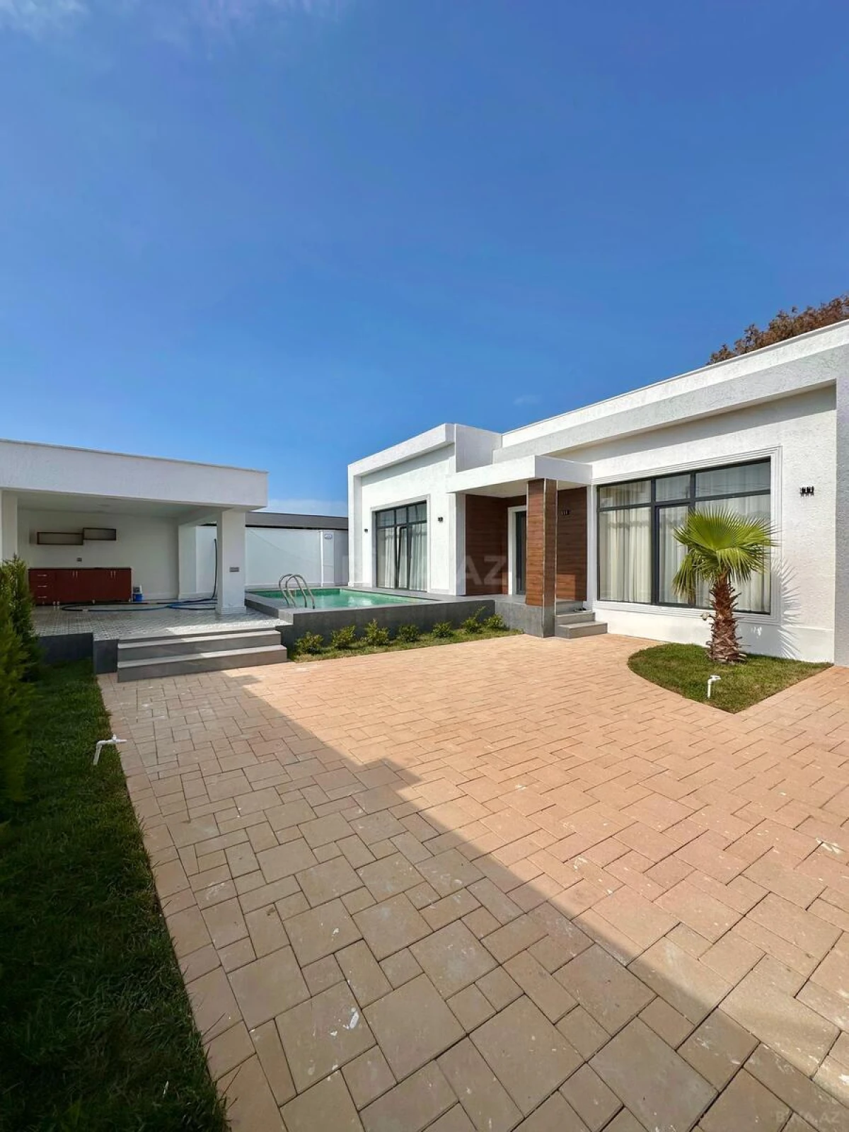 Satılır 4 otaqlı həyət evi 155 m²