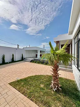 Satılır 4 otaqlı həyət evi 155 m²