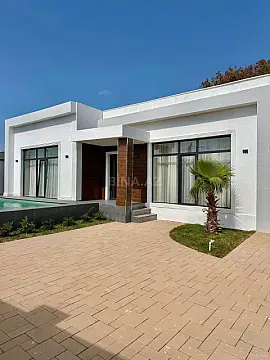 Satılır 4 otaqlı həyət evi 155 m²