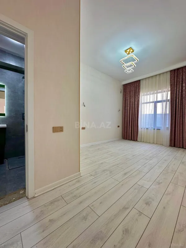 Satılır 4 otaqlı həyət evi 155 m²