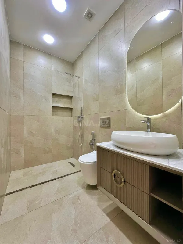 Satılır 4 otaqlı həyət evi 155 m²