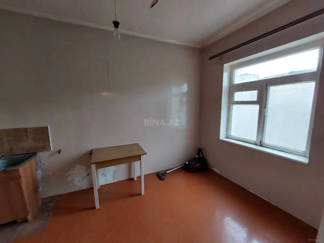 Satılır 5 otaqlı həyət evi 120 m²