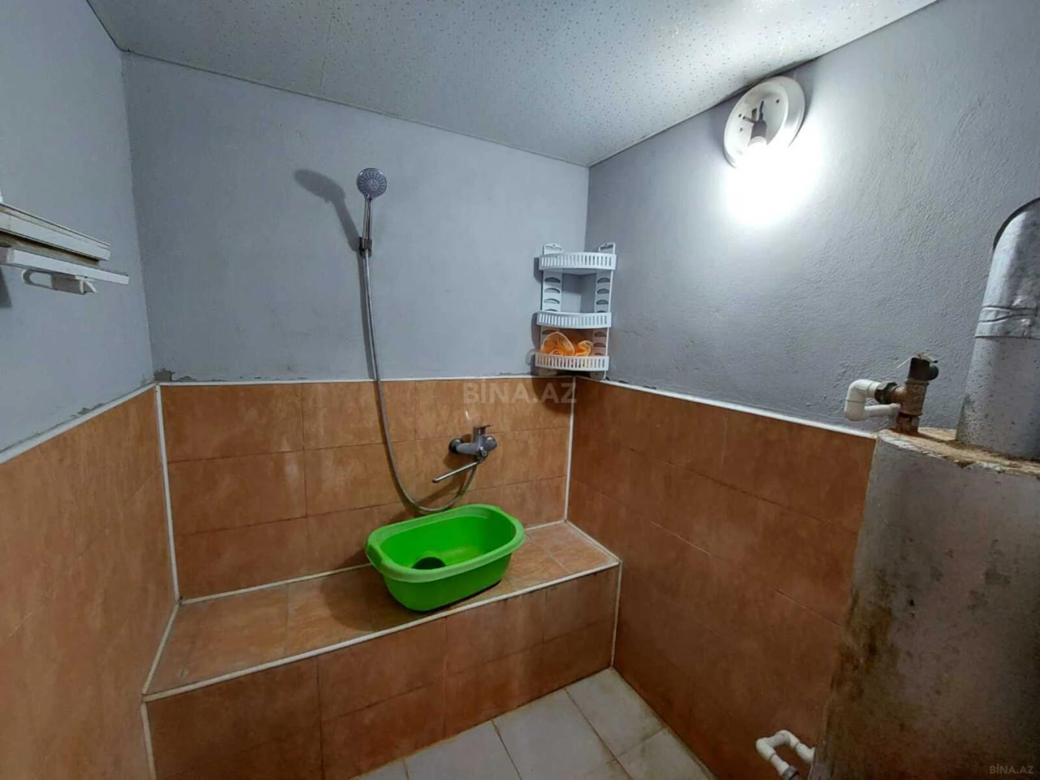 Satılır 5 otaqlı həyət evi 120 m²