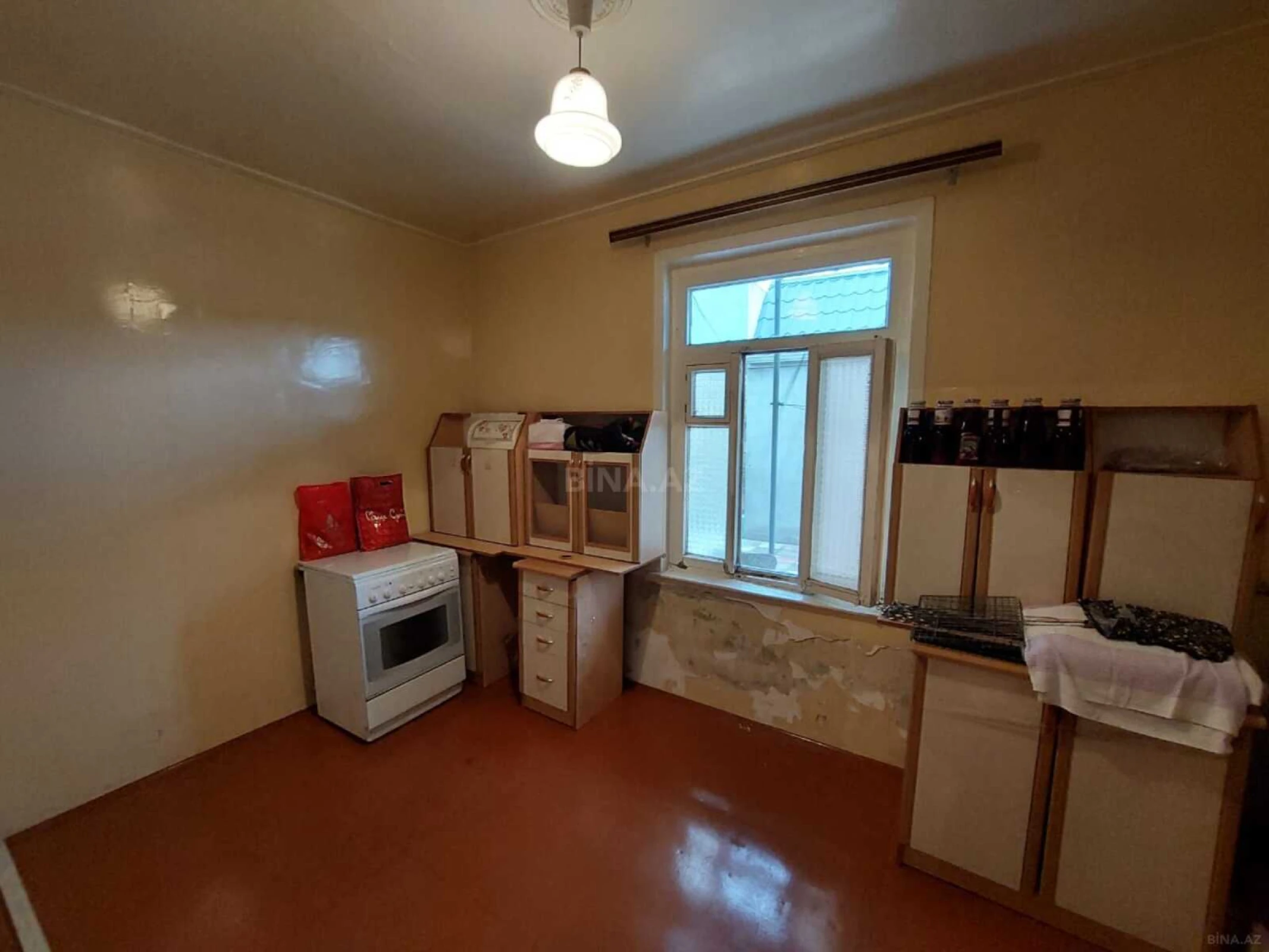 Satılır 5 otaqlı həyət evi 120 m²