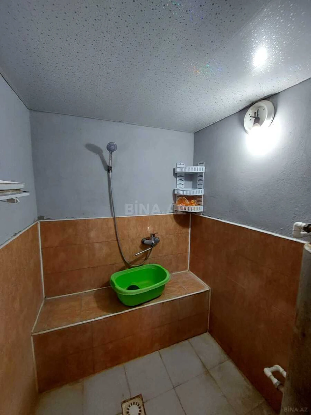 Satılır 5 otaqlı həyət evi 120 m²