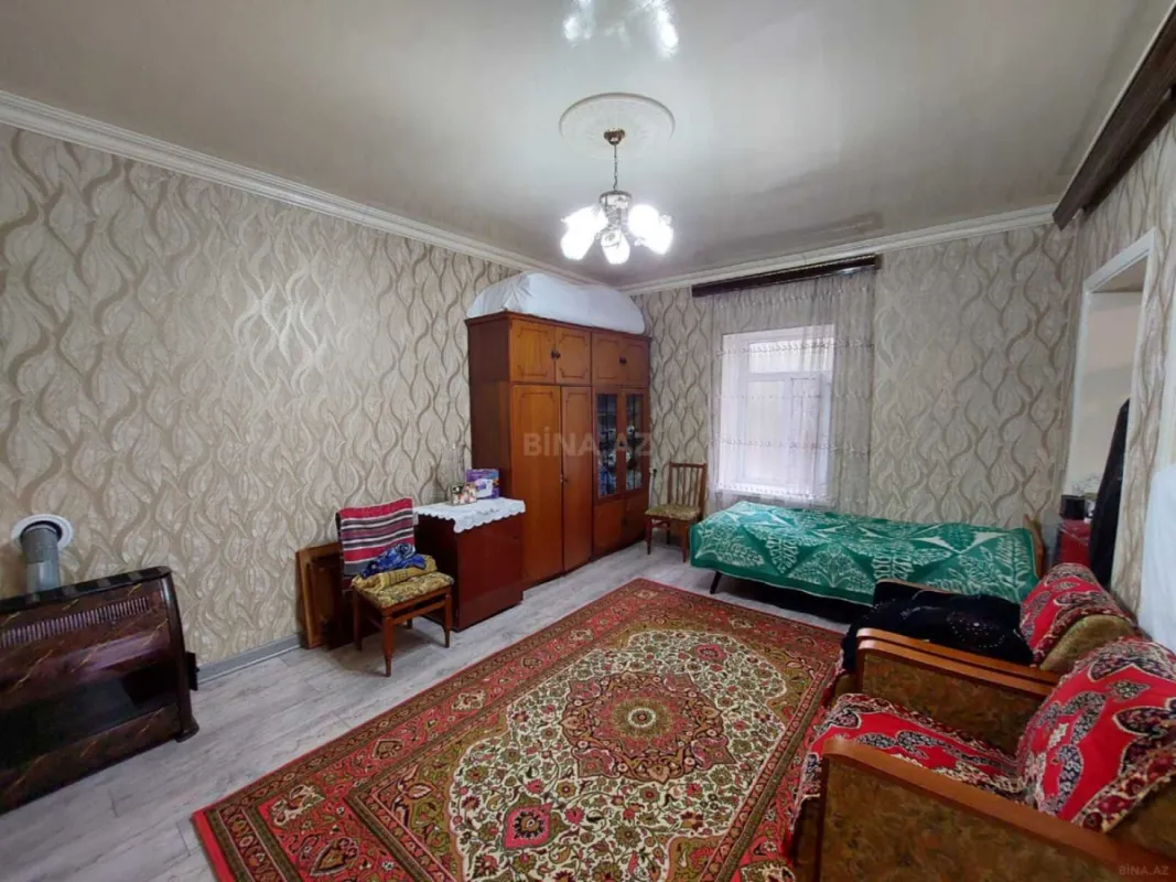 Satılır 5 otaqlı həyət evi 120 m²