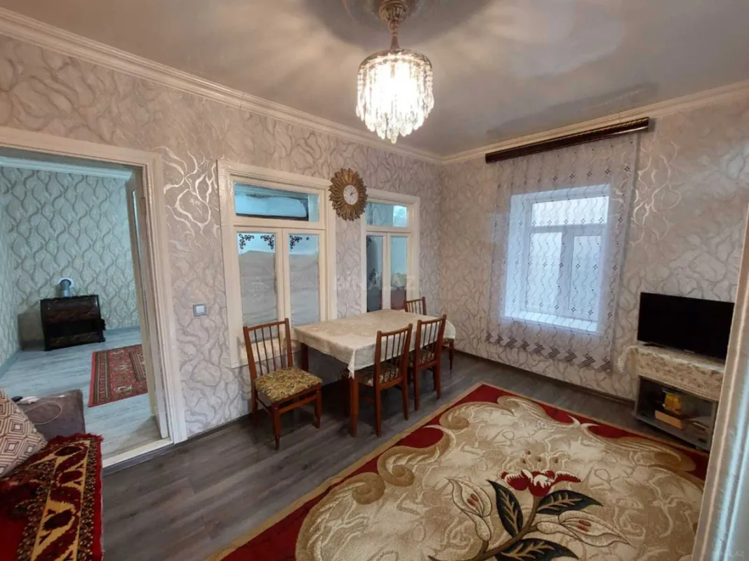 Satılır 5 otaqlı həyət evi 120 m²