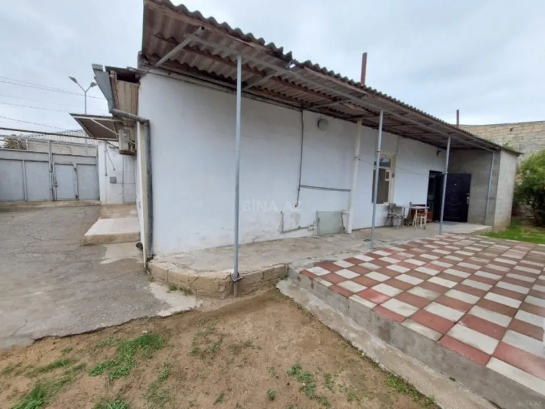 Satılır 5 otaqlı həyət evi 120 m²