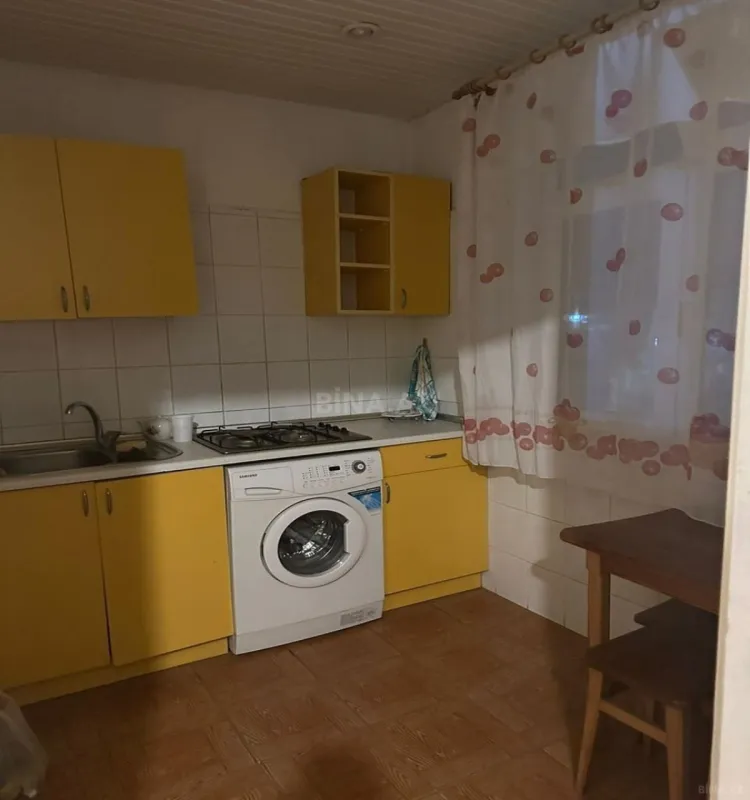 Satılır 2 otaqlı mənzil 50 m²