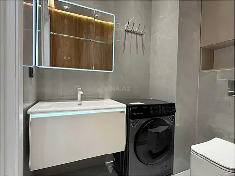Kirayə verilir 2 otaqlı mənzil 70 m²