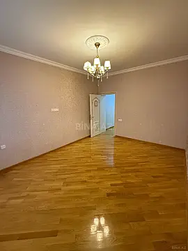 Satılır 3 otaqlı mənzil 137 m²