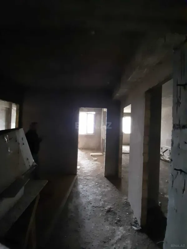 Satılır 3 otaqlı mənzil 91 m²