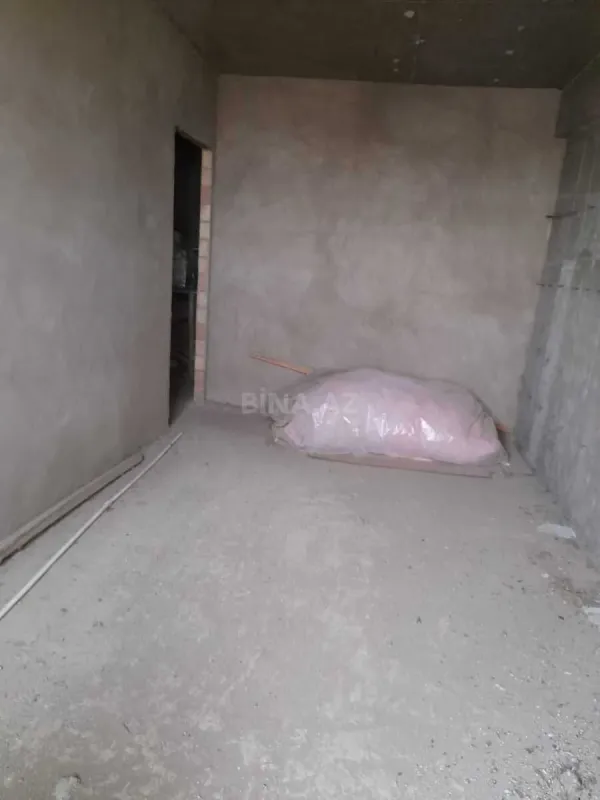 Satılır 3 otaqlı mənzil 91 m²