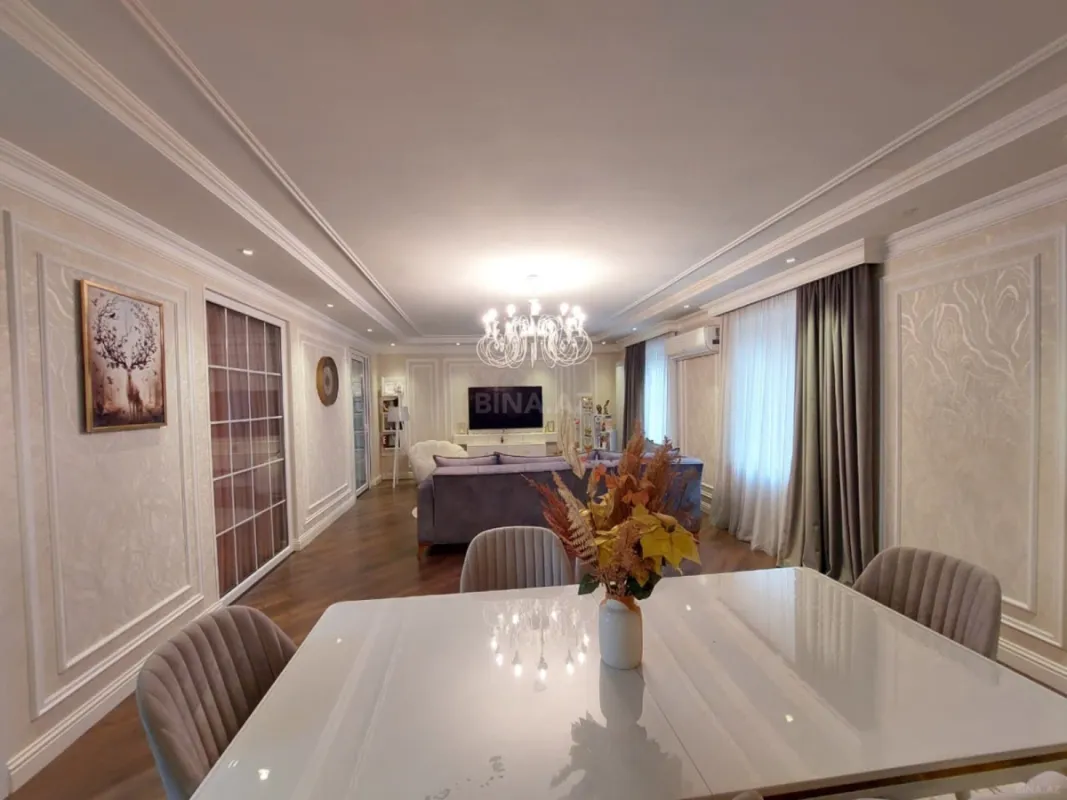 Satılır 3 otaqlı mənzil 110 m²
