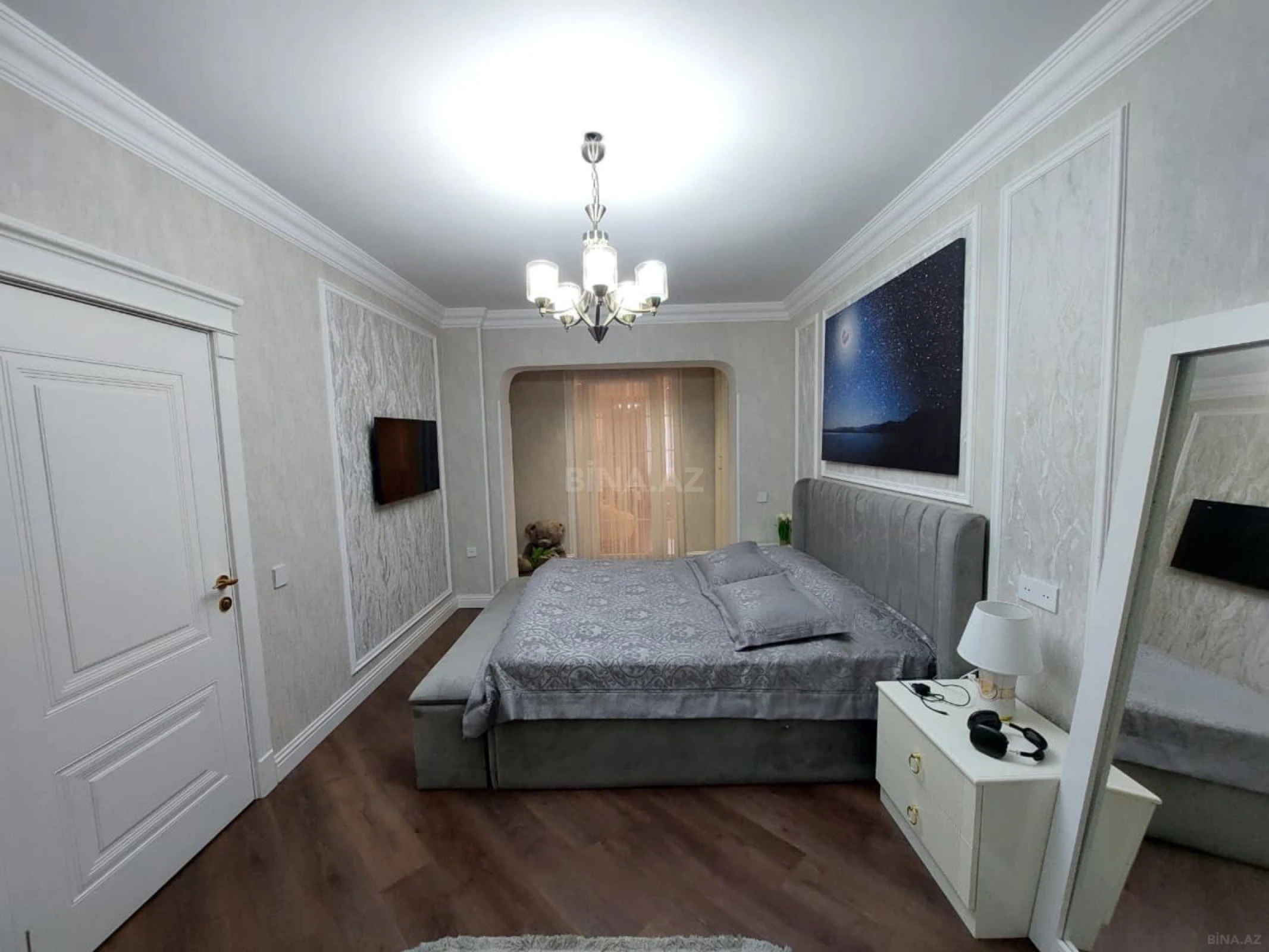 Satılır 3 otaqlı mənzil 110 m²