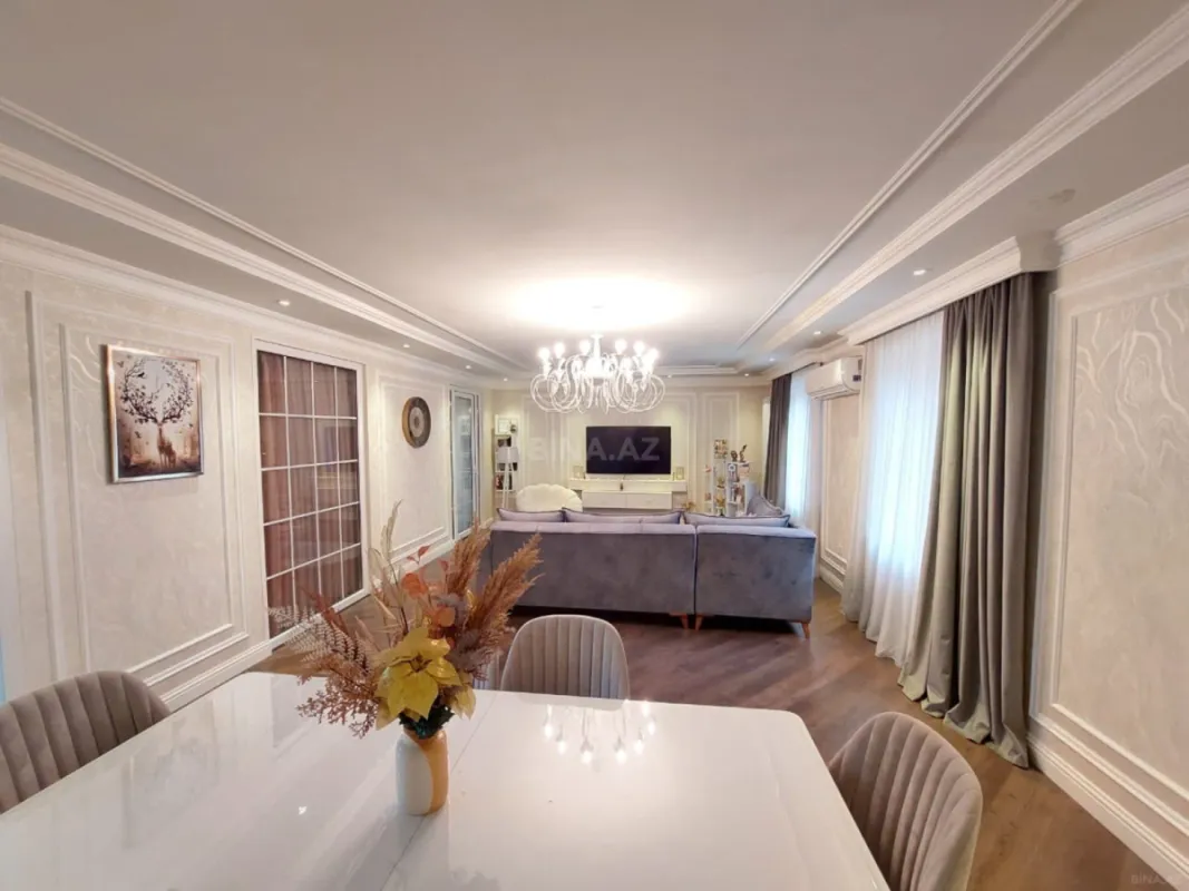 Satılır 3 otaqlı mənzil 110 m²