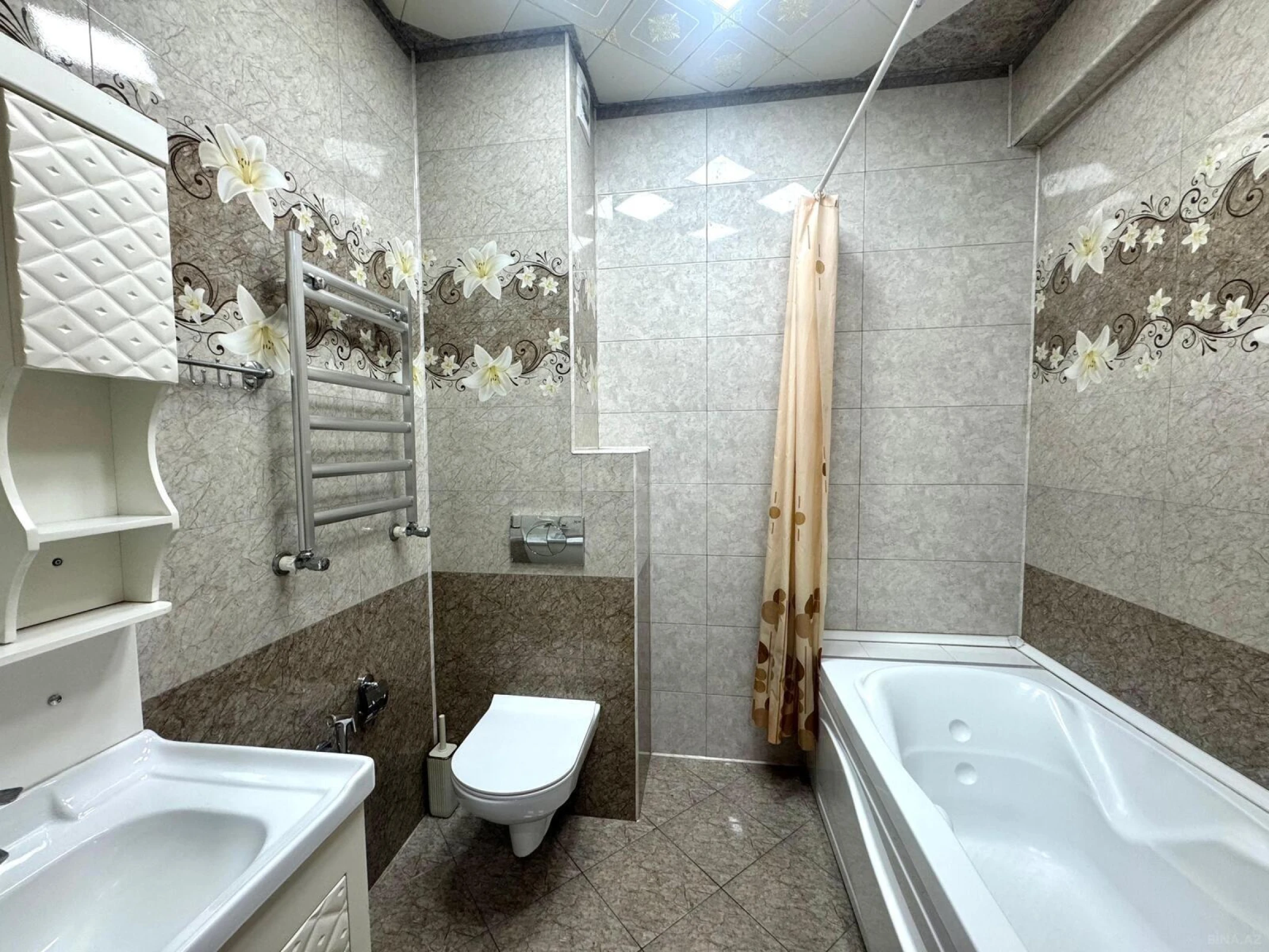 Satılır 3 otaqlı mənzil 80 m²