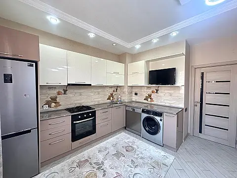 Satılır 3 otaqlı mənzil 80 m²