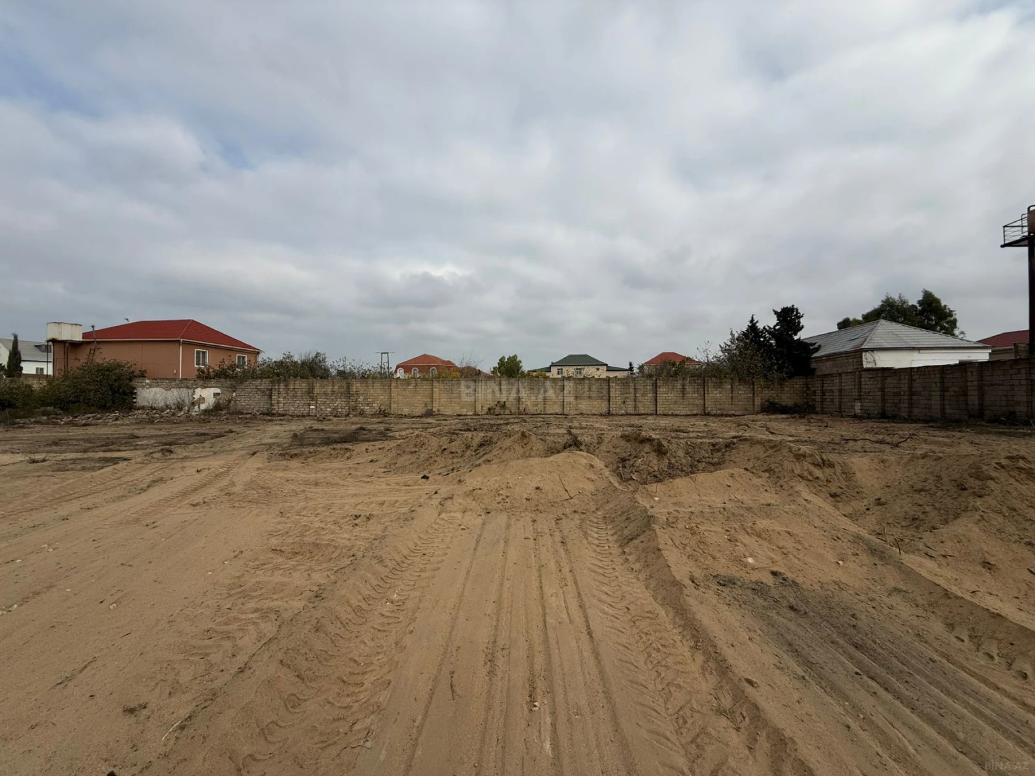 Satılır torpaq sahəsi 5 m²