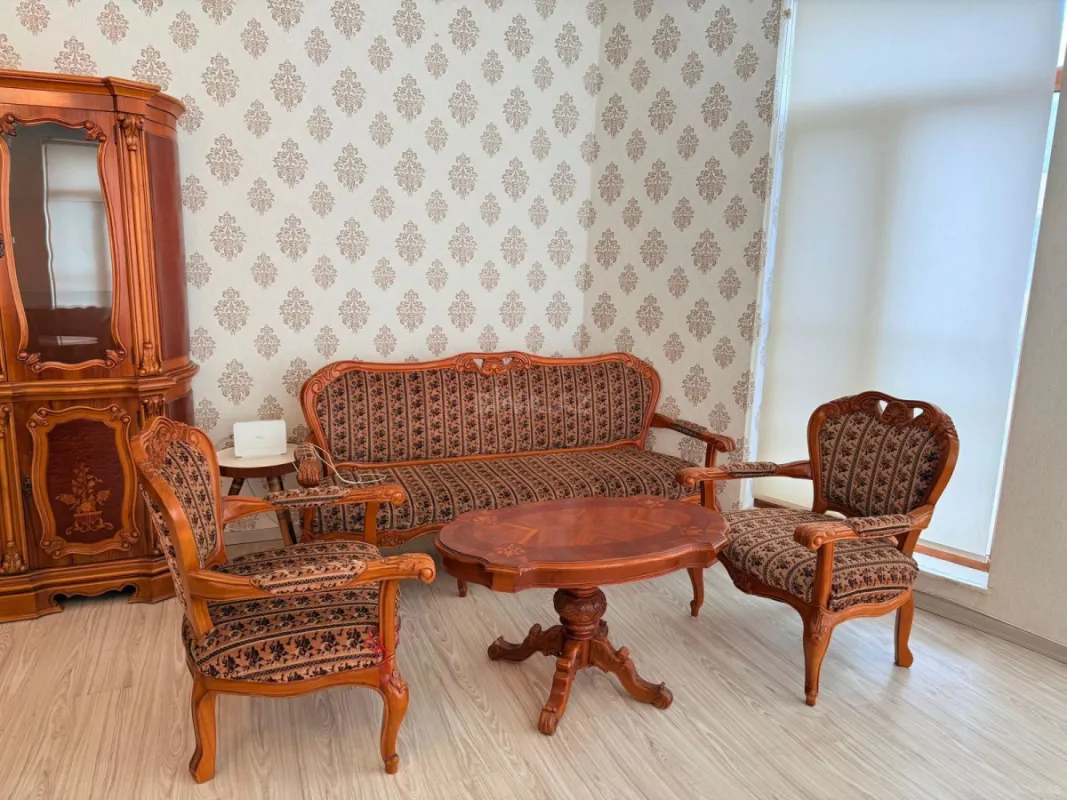 Satılır 3 otaqlı mənzil 157 m²